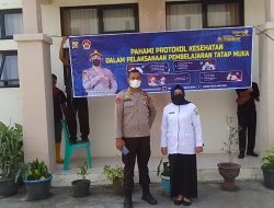 Giat Pemasangan Banner Sosialisasi PTM Polres Muara Enim