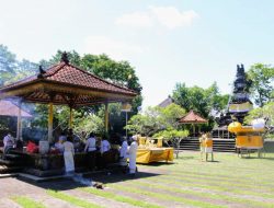 Perbaikan Beberapa Pelinggih dan Bangunan di Areal Pura Unud Laksanakan “Nuntun Ida Bhatara” di Pura Maha Widya Saraswati Kampus Jimbaran