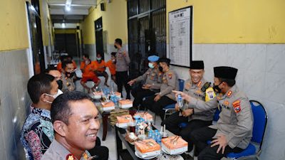 Ramadan Berkah, Kapolrestabes Surabaya Gelar Buka Bersama 460 Tahanan