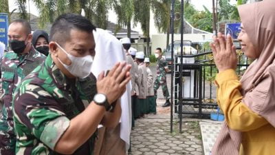 Pendam II / Sriwijaya Gelar Senyum Ramadhan Bersama Anak Anak Yatim Dan Panti Asuhan Kota Palembang