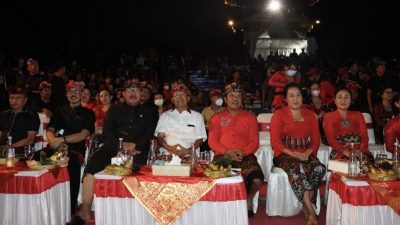 Bupati Bangli Bangga, Penampilan Sekaha Gong Kebyar Kabupaten Bangli di PKB XLIV Mampu Hipnotis Penonton