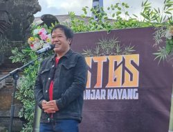 Bupati Sedana Arta Lepas Fun Bike Serangkaian HUT ke 41 STT. Gopa Sundara Desa Adat Kayang