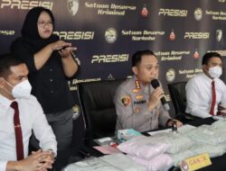 Satres Narkoba Polres Metro Jakarta Barat Ungkap Penyelundupan Ekstasi Internasional