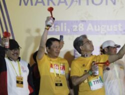 Kapolda Bali Hadiri Maybank Marathon 2022