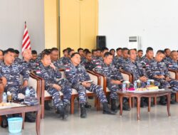 Prajurit Lantamal XII Ikuti Entry Briefing Kepala Staf Angkatan Laut (KSAL) Laksamana TNI Muhammad Ali Melalui Virtual