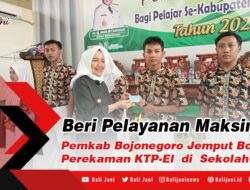 Beri Pelayanan Maksimal, Pemkab Bojonegoro Jemput Bola Perekaman KTP-El di Sekolah