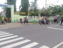 Wujud Pengabdian Kepada Masyarakat Bhabinkamtibmas Polsek Lembak Laksanakan Gatur Lalin