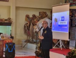 Serangkaian Hut Ke-8 Prodi Magister Ilmu Komunikasi Hindu Pascasarjana Berbagi