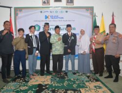 Pemda Provinsi Jabar Bekali Santri Kemampuan Cek Fakta Mandiri
