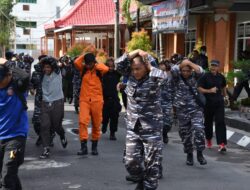 TNI AL Gelar Latihan Penanggulangan Bencana Alam di Mako Lanal Denpasar