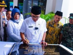 Pilar Resmikan Jembatan Cinere Mas dan Kantor Kecamatan Ciputat Timur