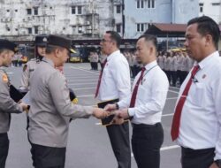 Atas Prestasi Ungkap Kasus Korupsi Pengelolaan Keuangan Desa Darmo , Kapolda Sumsel Berikan Penghargaan Kepada Satreskrim Polres Muara Enim