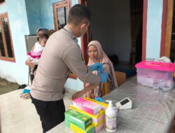 Masyarakat Yang Terdampak Banjir Dapat Pengobatan dari Urkes Polres Muara Enim