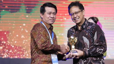 Klungkung Raih Penghargaan UHC Award, 98,37 % Warga Terlindungi JKN