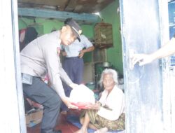 Tali Kasih Kapolres Buleleng di Kampung Baru, Warga: Terimakasih Pak Polisi
