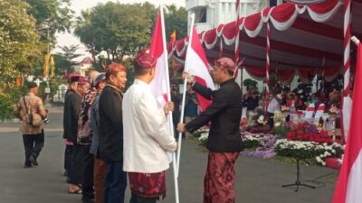 Walikota Eri Cahyadi Ajak Warga Surabaya Tanamkan Nilai Pancasila