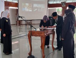 Lantik Pejabat Baru, Bupati Bojonegoro Tekankan Inovasi Pelayanan