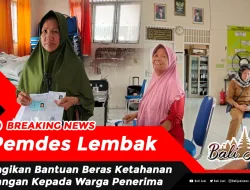 Pemdes Lembak Bagikan Bantuan Beras Ketahanan Pangan Kepada Warga Penerima