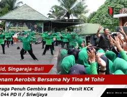 Senam Aerobik Bersama Ny Tina M Tohir, Olahraga Penuh Gembira Bersama Persit KCK Rem 044 PD II / Sriwijaya