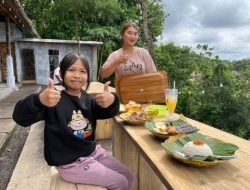 Nongkrong di Angkringan Bukit Menoleh Nikmati Sunset Di Desa Selat Sukasada Buleleng