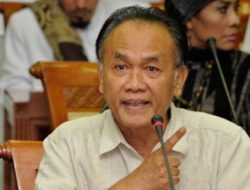 Mayjen TNI (Purn) Saurip Kadi: Pers Harus Independen dan Berani Suarakan Kebenaran