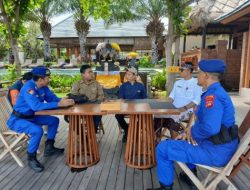 Sat Polairud Polres Buleleng Bersama BKSDA Bali Selamatkan 106 Butir Telur Penyu Di Pantai Tukadmungga