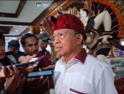 Gubernur Bali Terpilih Wayan Koster Akan Wajibkan Penggunaan Aksara Bali di Produk UMKM