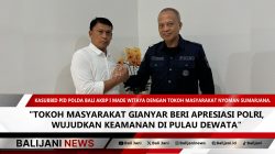 Kasubbid PID Polda Bali AKBP I Made Witaya bersilaturahmi dengan tokoh masyarakat Nyoman Sumarjana yang memberikan apresiasi atas peran Polri menjaga keamanan dan menjalin kedekatan sosial di Bali.