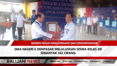 Siswa kelas XII SMA Negeri 6 Denpasar mengikuti momen pelulusan penuh kekeluargaan dengan mengenakan jas almamater sekolah.