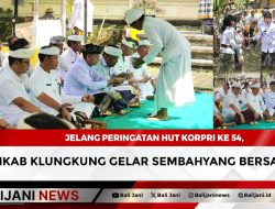 Jelang Peringatan HUT KORPRI ke 54, Pemkab Klungkung Gelar Sembahyang Bersama