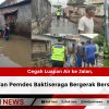 Cegah Luapan Air ke Jalan, Aparat dan Pemdes Baktiseraga Bergerak Bersih Sungai