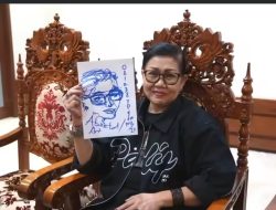 Putri Suastini Koster Temui Seniman Tanda Tangan Bali