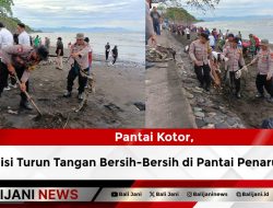 Pantai Kotor, Polisi Turun Tangan Bersih-Bersih di Pantai Penarukan