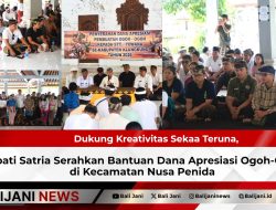 Dukung Kreativitas Sekaa Teruna, Bupati Satria Serahkan Bantuan Dana Apresiasi Ogoh-Ogoh di Kecamatan Nusa Penida