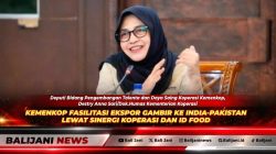 Proses penandatanganan nota kesepahaman ekspor komoditas gambir antara Koperasi Produsen Syariah Gambir Anam Koto Mandiri dan BUMN ID FOOD di Kantor Kemenkop Jakarta