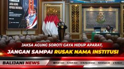 Jaksa Agung ST Burhanuddin saat memberikan pembekalan langsung kepada peserta PPPJ Angkatan LXXXIII di Jakarta.