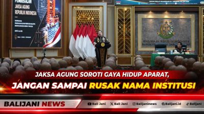 Jaksa Agung ST Burhanuddin saat memberikan pembekalan langsung kepada peserta PPPJ Angkatan LXXXIII di Jakarta.