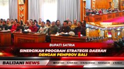 Bupati Klungkung I Made Satria saat memaparkan program prioritas pembangunan daerah dalam Rakor kepala daerah di Gedung Kertha Sabha.