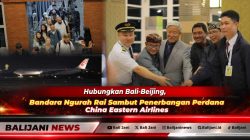 Prosesi water salute menyambut pendaratan perdana pesawat Airbus A330 China Eastern Airlines rute Beijing Daxing di Bandara Internasional I Gusti Ngurah Rai Bali