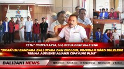 Ketua DPRD Buleleng Ketut Ngurah Arya bersama Wakil Ketua Nyoman Wandira Adi saat memimpin jalannya rapat audiensi bersama Aliansi Mahasiswa Cipayung Plus