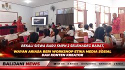 Drs. I Wayan Ariasa saat memberikan materi etika komunikasi digital dan pelatihan konten kreatif di hadapan siswa baru peserta MPLS SMPN 2 Selemadeg Barat