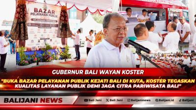 Gubernur Bali Wayan Koster bersama Kajati Bali Setiawan Budi Cahyono saat melepas tukik di Pantai Kuta dalam rangkaian pembukaan Bazar Pelayanan Publik