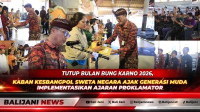 Kepala Badan Kesbangpol Klungkung Drs I Dewa Ketut Sueta Negara saat membacakan sambutan Bupati dan menyerahkan piagam penghargaan lomba Bulan Bung Karno 2026