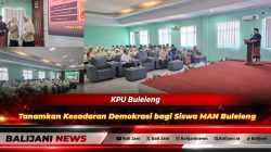 Ketua Divisi Sosialisasi KPU Buleleng Putu Arya Suarnata saat memberikan materi pendidikan pemilih pemula di hadapan siswa MAN Buleleng