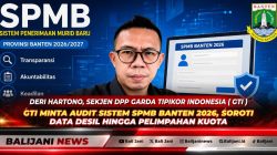 Sekretaris Jenderal GTI Deri Hartono saat memaparkan empat temuan krusial terkait kelemahan sistem administrasi SPMB Banten 2026 dalam konferensi pers