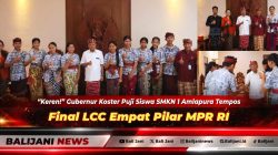 Gubernur Bali Wayan Koster saat menerima audiensi 10 siswa berprestasi dan Kepala SMKN 1 Amlapura I Wayan Artana di Gedung Jayasabha Denpasar