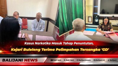 Proses penyerahan tersangka narkotika berinisial GD beserta barang bukti oleh penyidik Polres Buleleng kepada JPU Komang Tirta Wati di Ruang Tahap II Kejari Buleleng