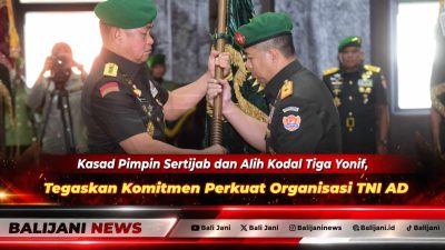 Kasad Jenderal TNI Maruli Simanjuntak saat memimpin upacara Serah Terima Jabatan dan Alih Kodal tiga Batalyon Infanteri di Mabesad Jakarta