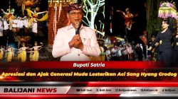 Bupati Klungkung I Made Satria saat menghadiri prosesi Mapeed Pengeluar puncak Upacara Aci Sang Hyang Grodog di Desa Lembongan Nusa Penida
