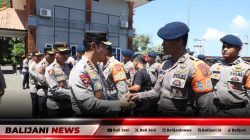 Kapolda Bali Irjen Pol Daniel Adityajaya melepas 110 personel Brimob Polda Bali ke Kalimantan Barat untuk tanggap darurat Karhutla
